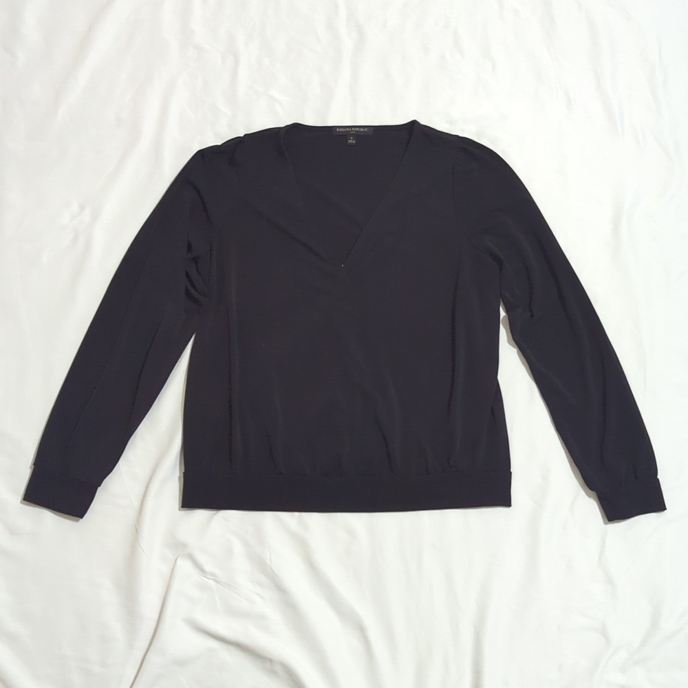 Banana Republic V-Neck Long Sleeve Wrap Top, Color Black Size S